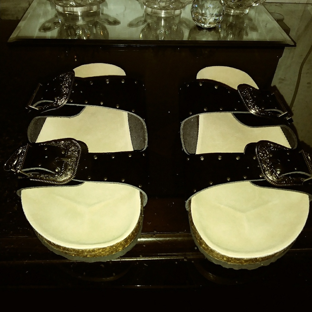 American eagle sandles